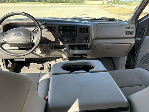 Used 2004 Ford F250 XLT RWD image 32