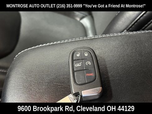 Used 2019 Jeep Cherokee Latitude Plus w/ Comfort/Convenience Group image 63