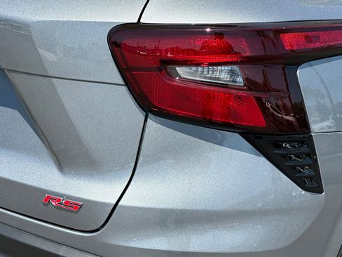 New 2026 Chevrolet Trax RS FWD image 25