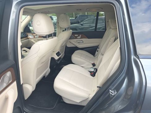 Used 2023 Mercedes-Benz GLS 450 GLS 450 image 3