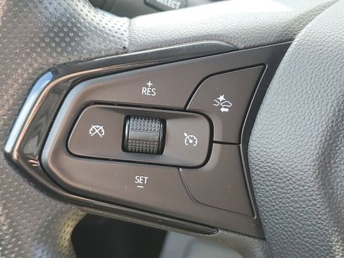 Certified 2024 Chevrolet Trax LS image 11