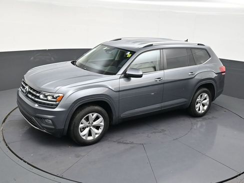 Used 2018 Volkswagen Atlas SE FWD image 12