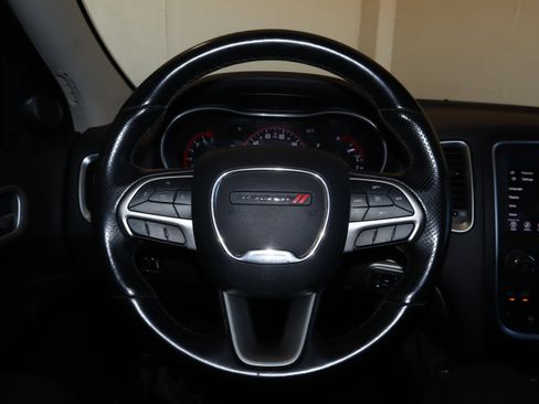 Used 2020 Dodge Durango SXT image 24