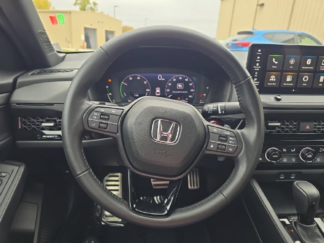 Used 2024 Honda Accord Sport image 17