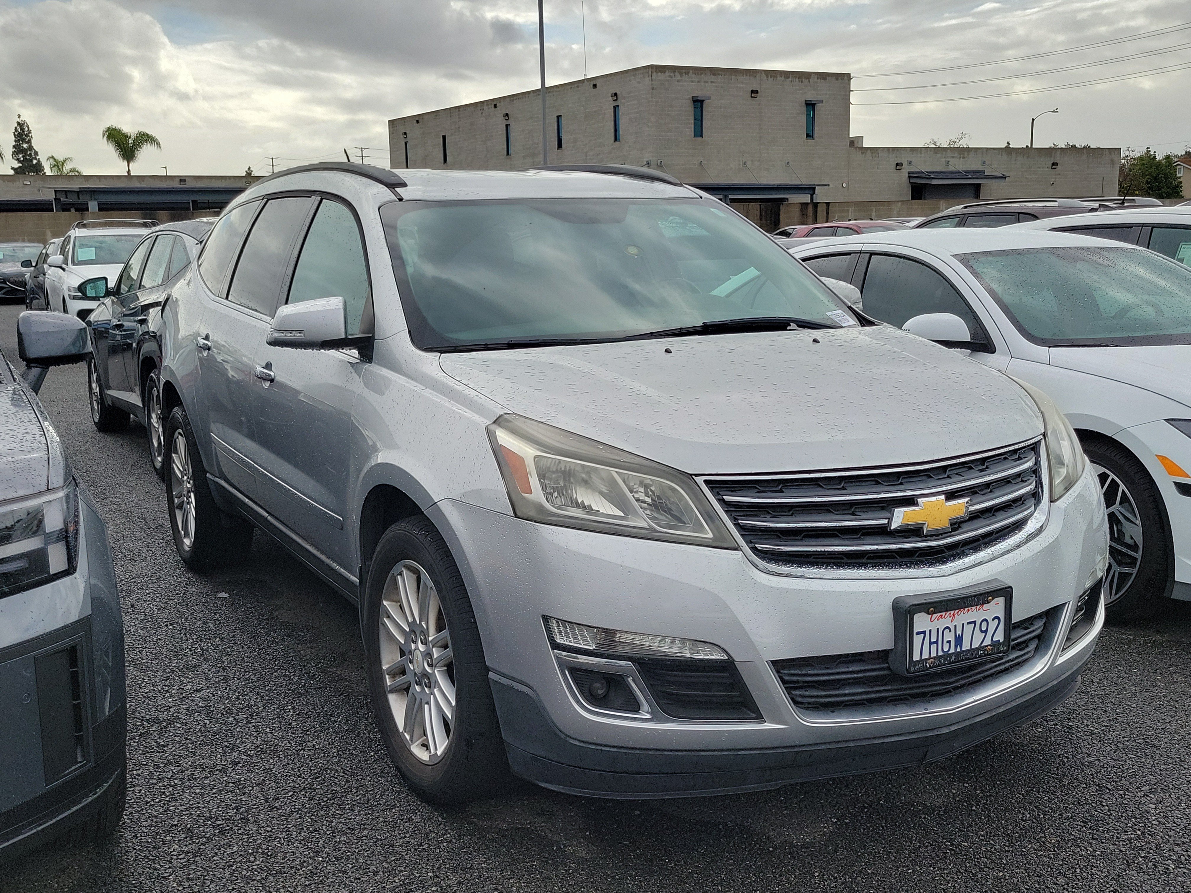Used 2014 Chevrolet Traverse LT w/ All-Star Edition FWD image 3