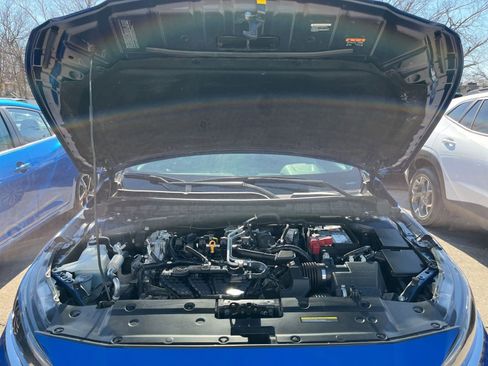 Used 2025 Nissan Altima 2.5 SV image 33