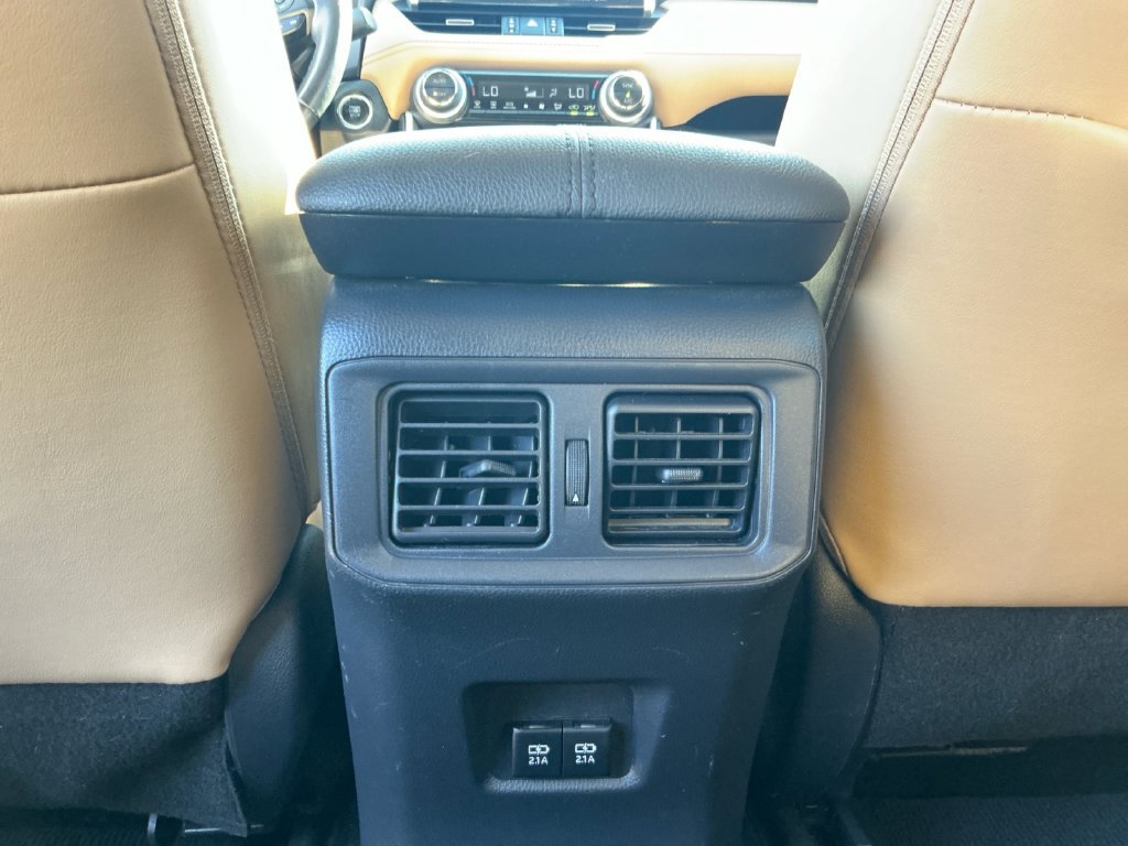 Used 2019 Toyota RAV4 XLE Premium w/ Cold Weather Package AWD/4WD image 22