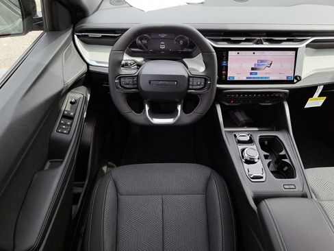 New 2026 Jeep Cherokee Laredo AWD/4WD image 13