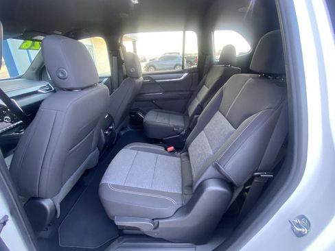 New 2026 GMC Acadia Elevation image 22