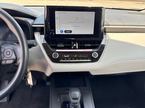 Used 2026 Toyota Corolla Cross L FWD image 19