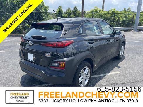 Used 2021 Hyundai Kona SE FWD image 3