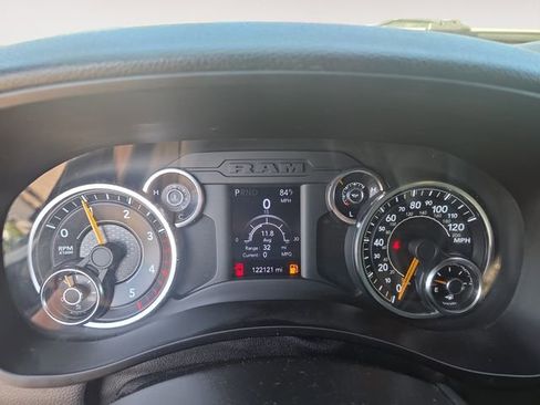 Used 2021 RAM 2500 Big Horn AWD/4WD image 19