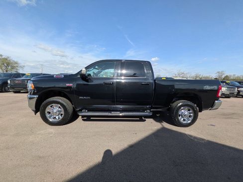 Used 2021 RAM 2500 Big Horn AWD/4WD image 2