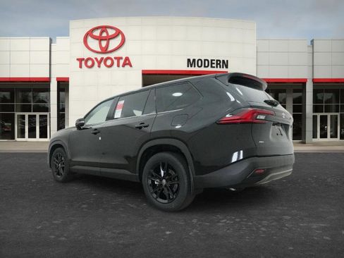 New 2026 Toyota Grand Highlander Platinum AWD/4WD image 19
