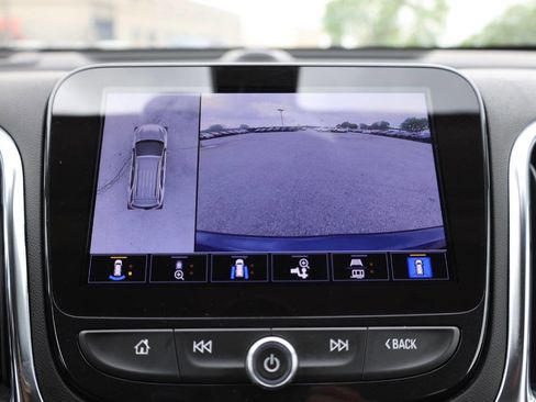 Used 2024 Chevrolet Equinox Premier AWD/4WD image 23