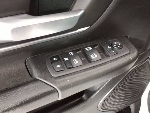 Used 2023 RAM 1500 Big Horn AWD/4WD image 14