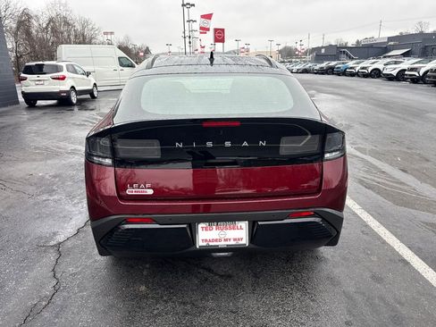 New 2026 Nissan Leaf Platinum+ w/ Cargo Package (Platinum+) image 4