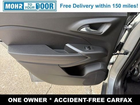 Used 2024 Chevrolet Trax LS w/ Driver Confidence Package image 30