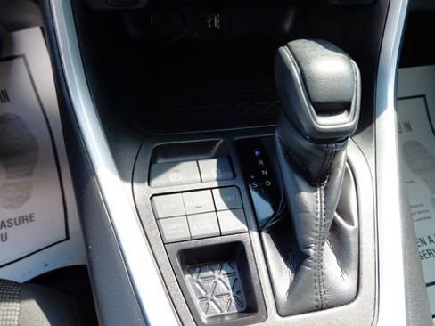 Used 2024 Toyota RAV4 LE image 20