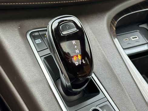 Used 2021 Cadillac Escalade Sport w/ Driver Assist Tech Package image 26