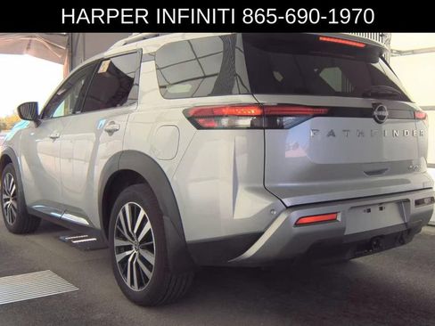 Used 2025 Nissan Pathfinder Platinum w/ Cargo Package FWD image 2
