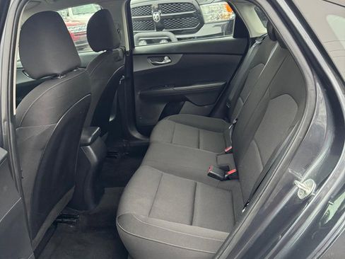 Used 2021 Kia Forte LXS image 22