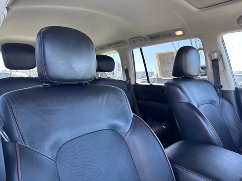 Used 2020 Nissan Armada SL w/ Premium Package image 21