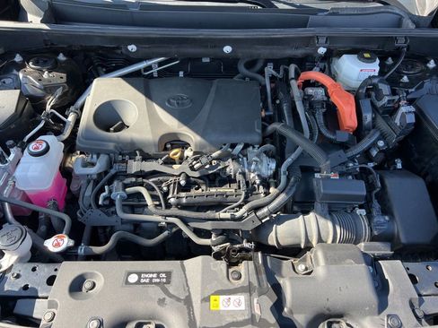 Used 2023 Toyota RAV4 AWD Hybrid image 28