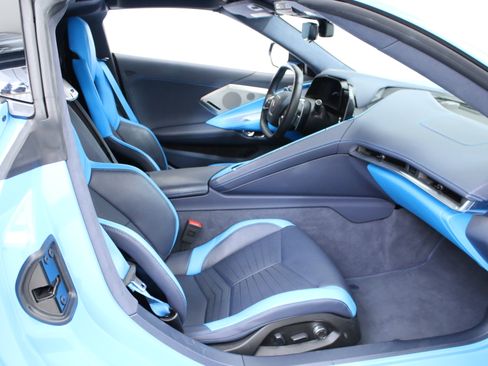 Used 2023 Chevrolet Corvette Stingray Premium Cpe w/ Z51 Performance Package RWD image 26