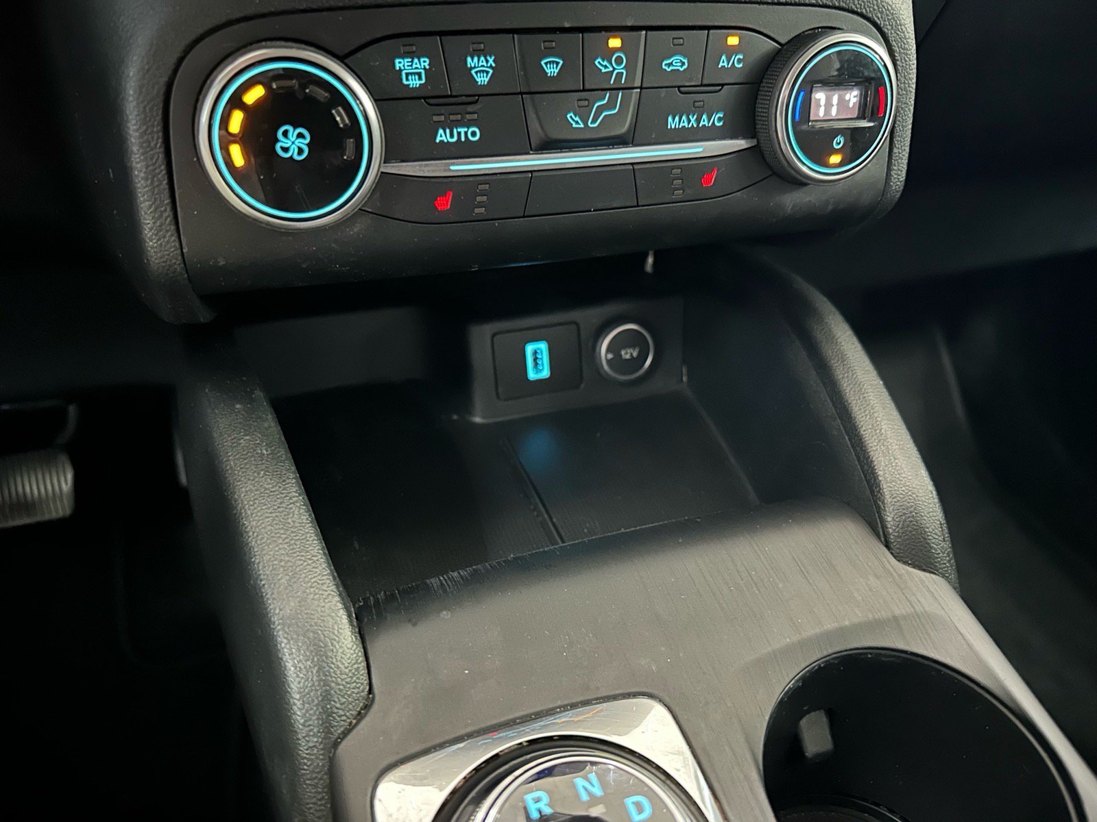 Certified 2020 Ford Escape SE FWD image 30