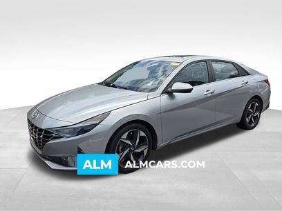 Used 2021 Hyundai Elantra SEL w/ Convenience + Premium Package