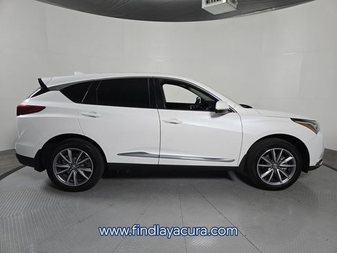 Used 2023 Acura RDX FWD w/ Technology Package image 9