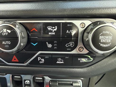 Used 2025 Jeep Wrangler Unlimited Sahara w/ Safety Group image 48