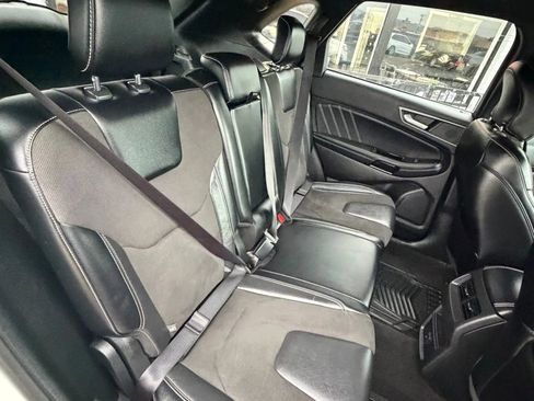 Used 2019 Ford Edge ST w/ Cold Weather Package image 13