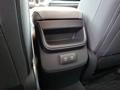 Used 2020 Subaru Outback Premium AWD/4WD image 12