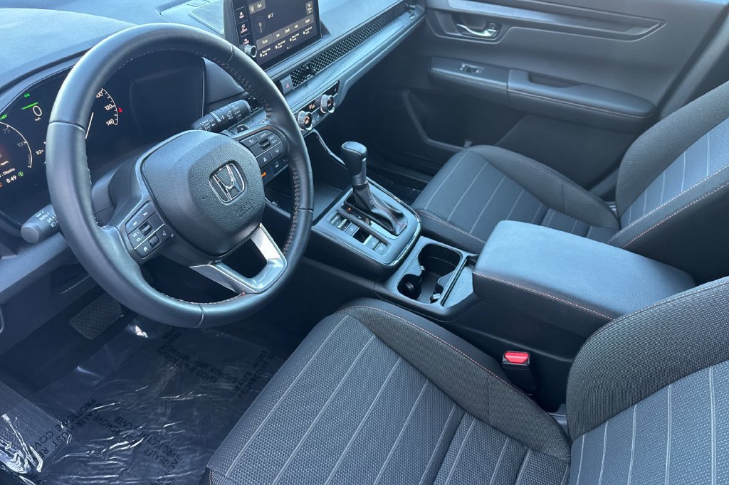 Certified 2026 Honda CR-V Sport image 3
