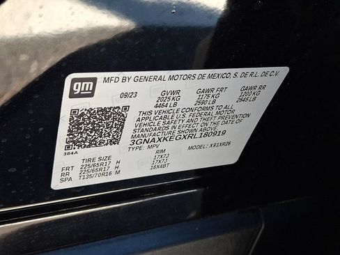 Used 2024 Chevrolet Equinox LT FWD image 31