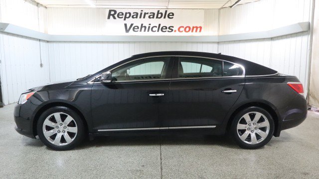Used 2011 Buick LaCrosse CXL FWD image 1