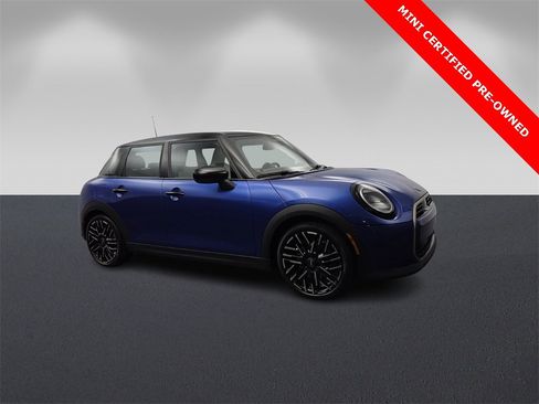 Used 2025 MINI Cooper S image 1