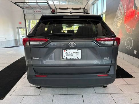 Used 2024 Toyota RAV4 XLE w/ Convenience Package AWD/4WD image 4