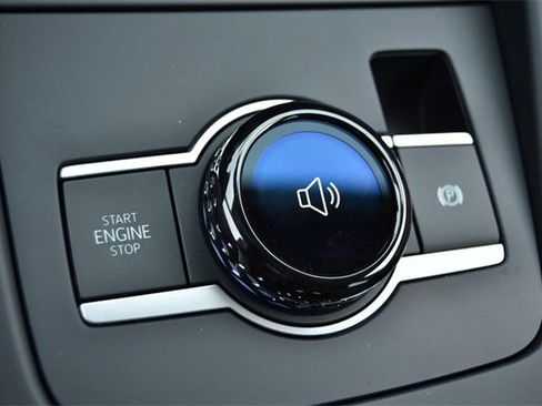 New 2025 Volkswagen Tiguan S image 14