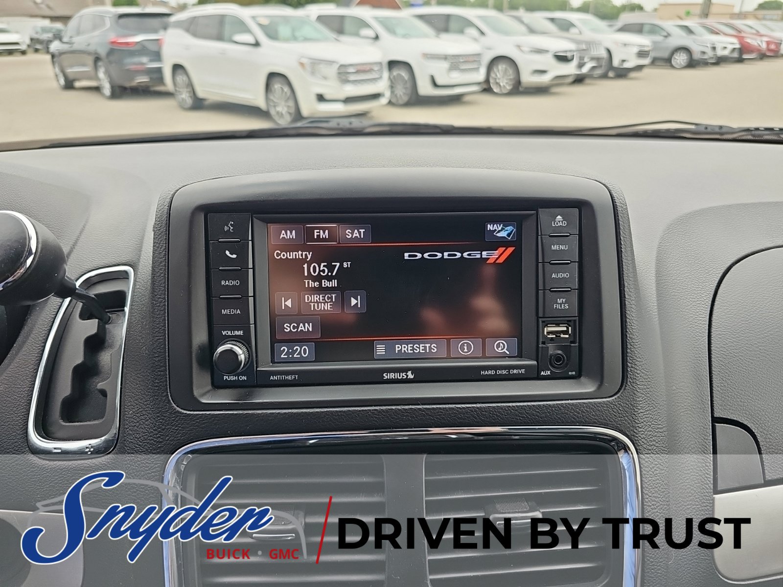 Used 2020 Dodge Grand Caravan GT FWD image 15