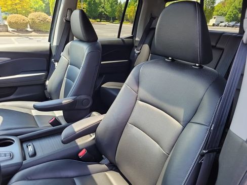 Certified 2023 Honda Ridgeline RTL image 13