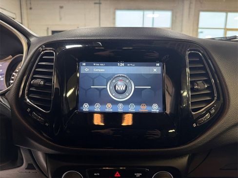 Used 2020 Jeep Compass Altitude image 19