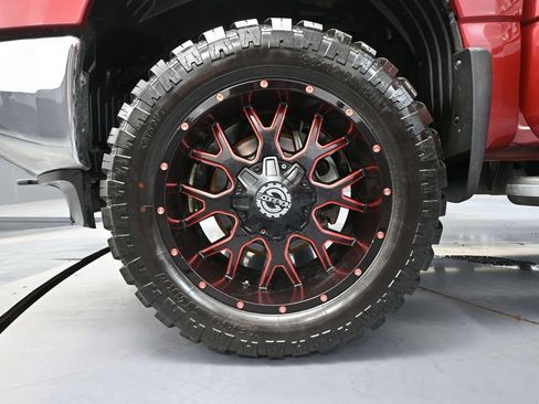 Used 2018 Nissan Titan SL w/ Texas Titan Edition AWD/4WD image 16