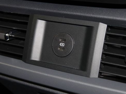 New 2026 Ford F150 XLT w/ Equipment Group 302A MID image 34