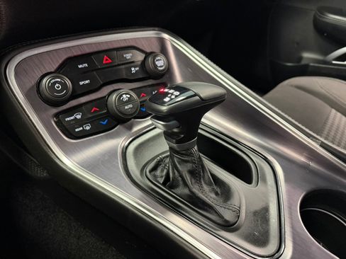 Used 2018 Dodge Challenger SXT w/ Super Sport Group (SS/T) RWD image 39