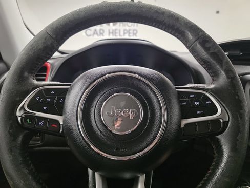 Used 2016 Jeep Renegade Trailhawk AWD/4WD image 27
