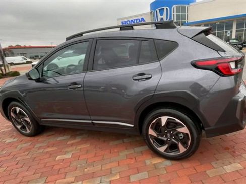 Used 2025 Subaru Crosstrek 2.5i Limited image 7
