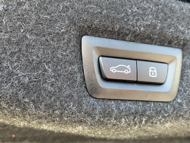 Used 2024 BMW i5 eDrive40i RWD image 40